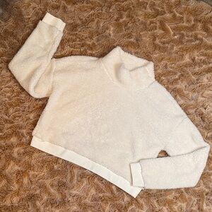 Beyond Yoga Cozy White Turtleneck Sweater size M